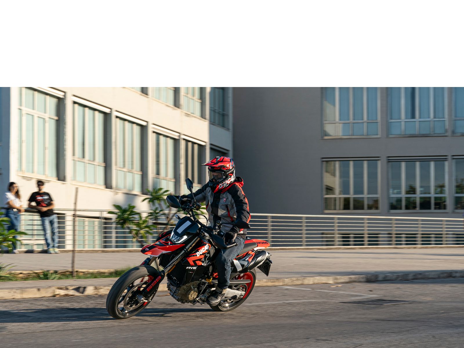 Мотоцикл DUCATI Hypermotard 698 Mono (RED) 2026